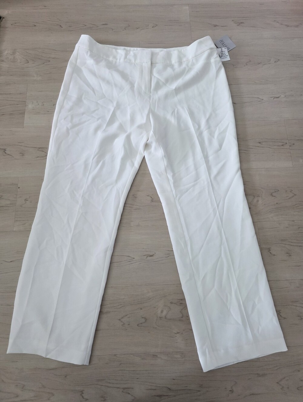 Kasper NWT Size 18 White Vanilla Ice Straight Leg Dress Pants Career Trousers